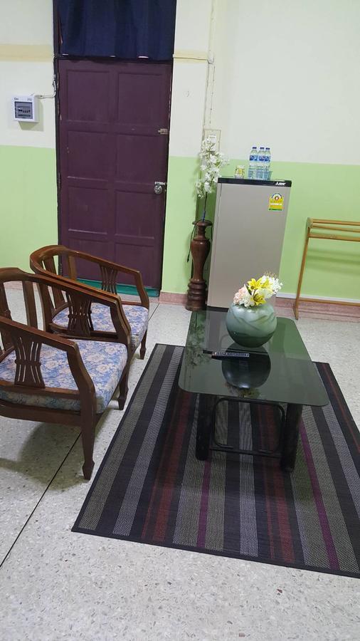 Sataya Apartment Maha Sarakham Exteriör bild